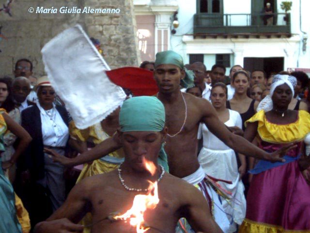 la-habana-cabildo-2004-fuego-copy
