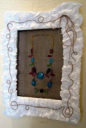 vitrina-ecologica-y-collar-vitrales-small1
