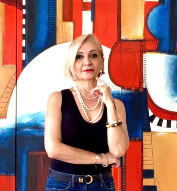 Elsa Victorios