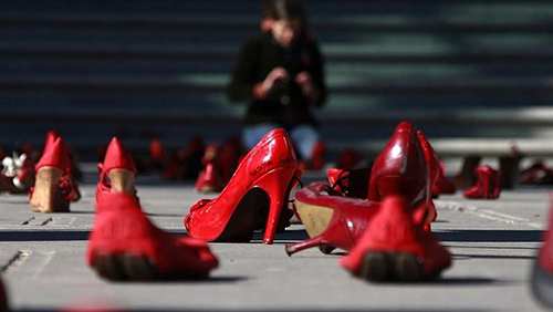 zapatos-protesta-desaparicion-ciudad-juarez_tinima20121211_0496_3